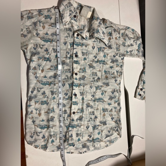 Kennington LTD California Vintage Disney Button Down Shirt Size XSmall/Small - Picture 15 of 15